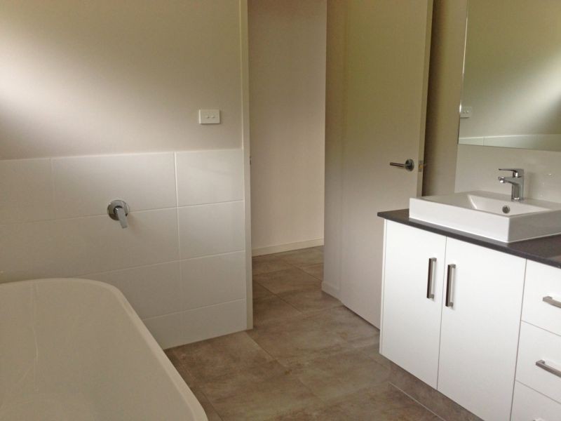 32 Catamaran Circuit, Trinity Beach QLD 4879