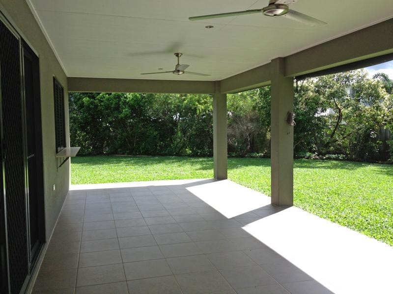 13 Propeller Court, Trinity Beach QLD 4879