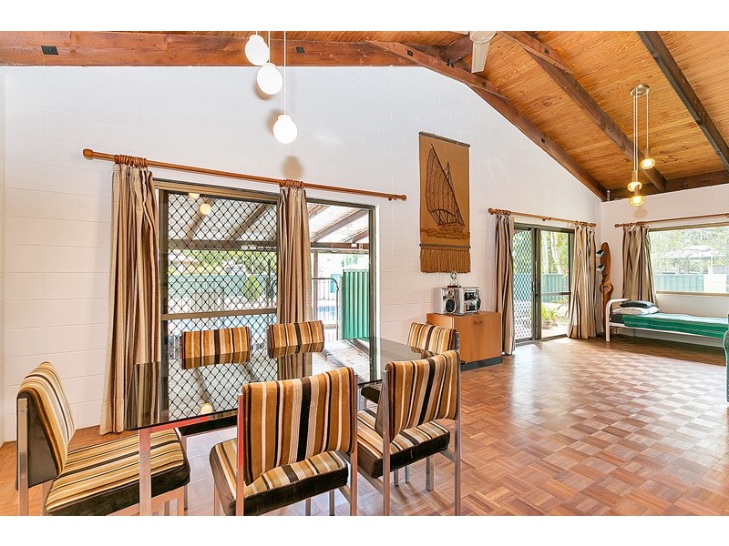 9 Tee Street, Yorkeys Knob QLD 4878