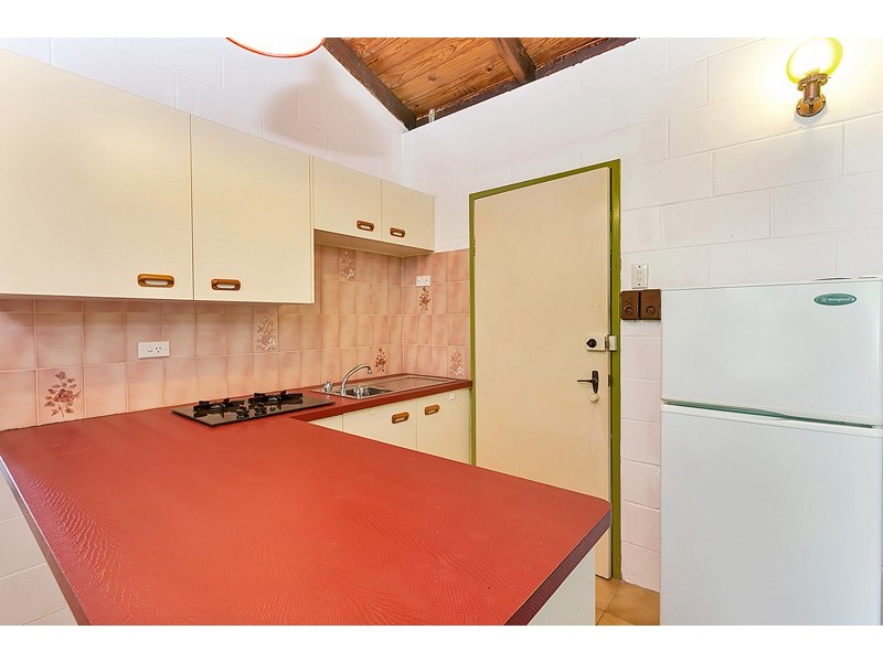 9 Tee Street, Yorkeys Knob QLD 4878