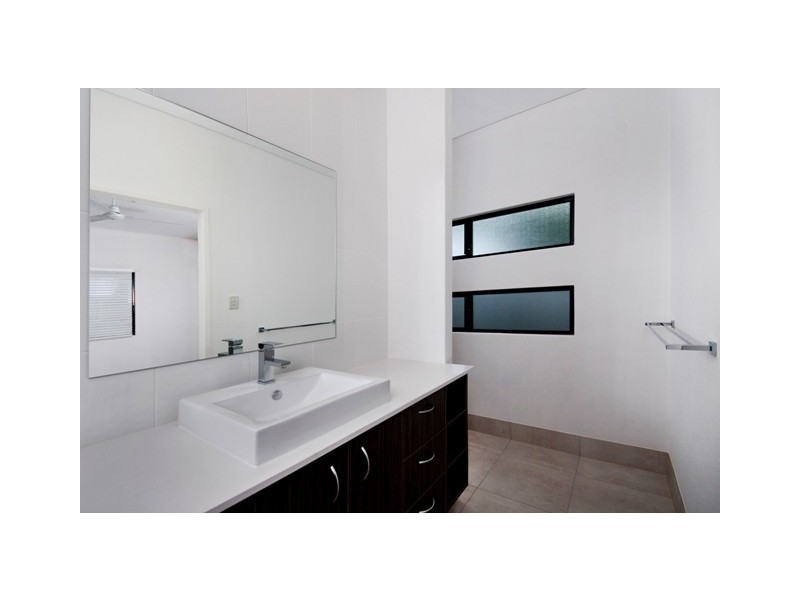 42 Moore Road, Kewarra Beach QLD 4879