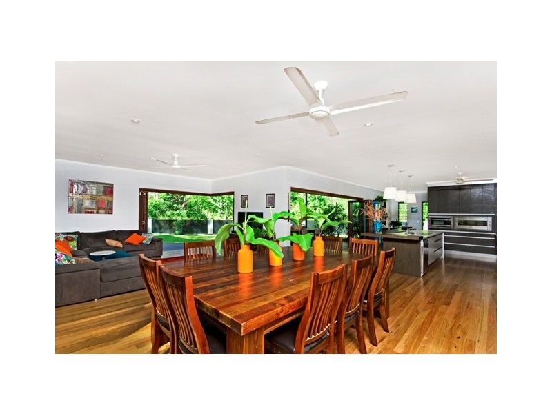 52 Leonards Access, Kewarra Beach QLD 4879