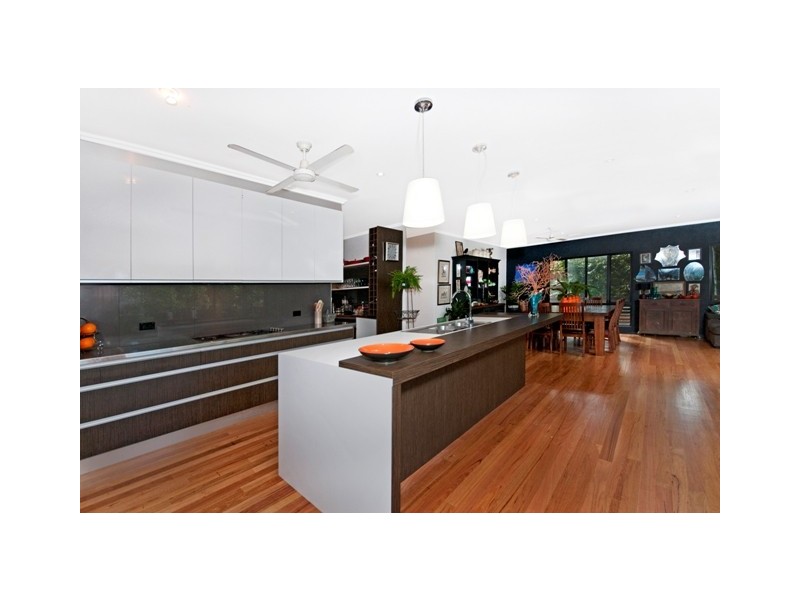 52 Leonards Access, Kewarra Beach QLD 4879