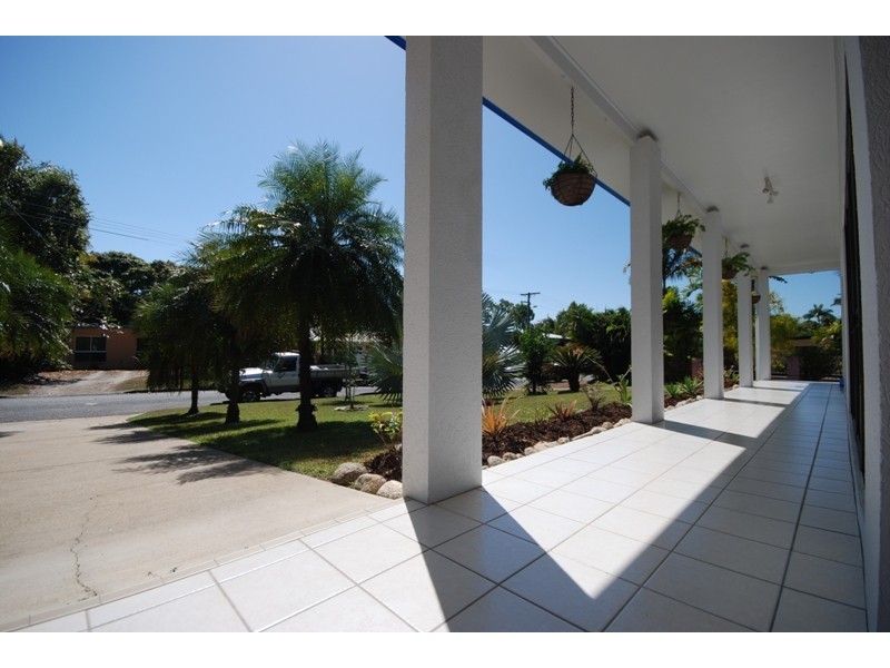 63 Terebra, Palm Cove QLD 4879