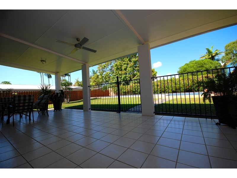 63 Terebra, Palm Cove QLD 4879