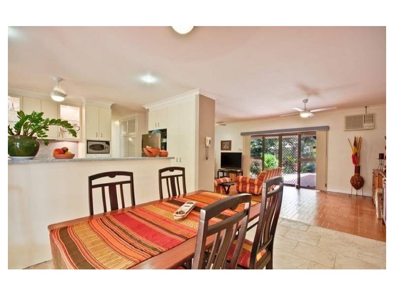 9 Bataan Close, Trinity Park QLD 4879