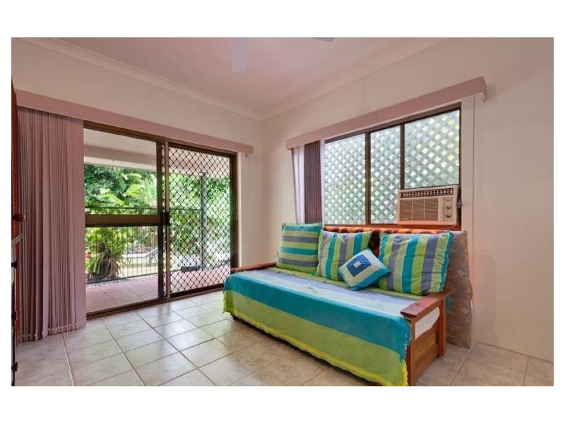 9 Bataan Close, Trinity Park QLD 4879
