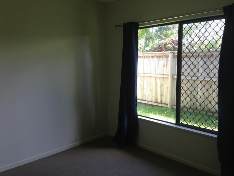 35 Seaways Street, Trinity Beach QLD 4879