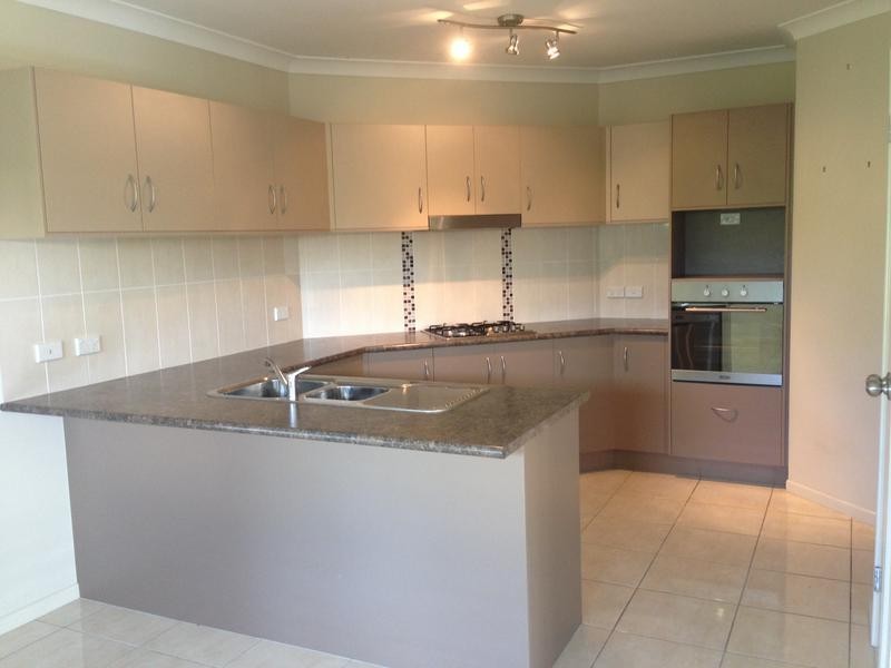 35 Seaways Street, Trinity Beach QLD 4879