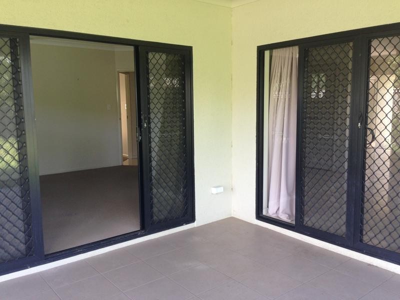 35 Seaways Street, Trinity Beach QLD 4879