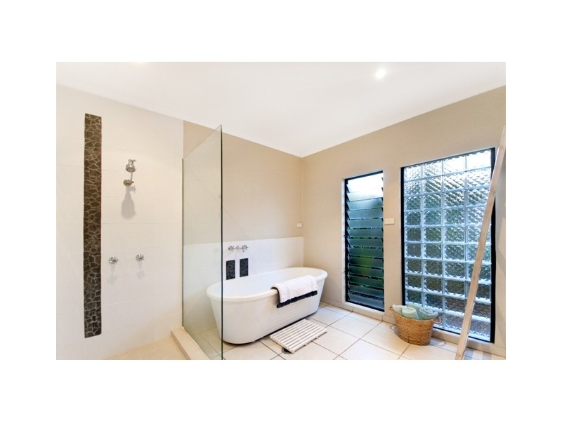 23 Starling Street, Kewarra Beach QLD 4879