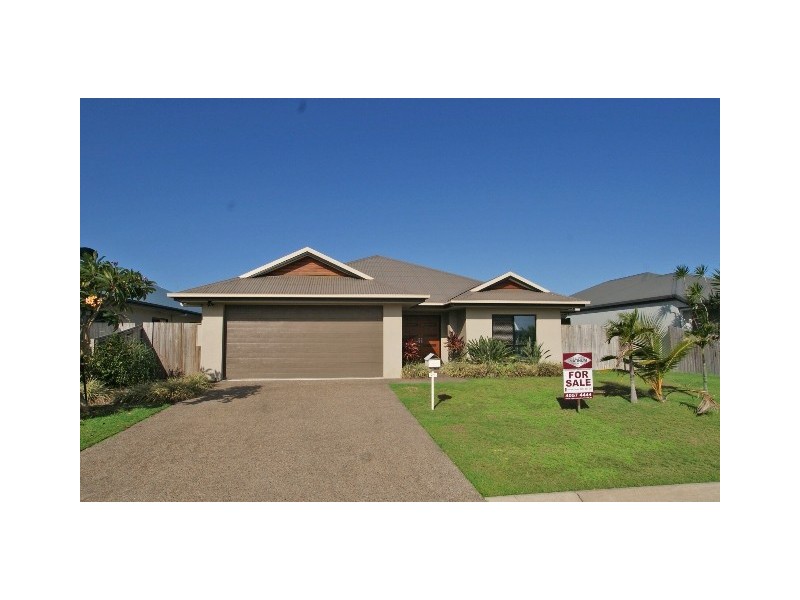 21 Moojeeba Way, Trinity Park QLD 4879
