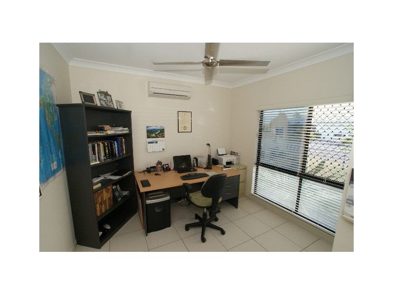 21 Moojeeba Way, Trinity Park QLD 4879