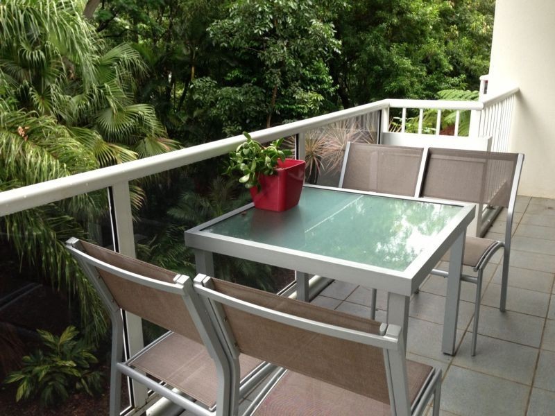 231/241 Coral Coast Drive, Palm Cove QLD 4879