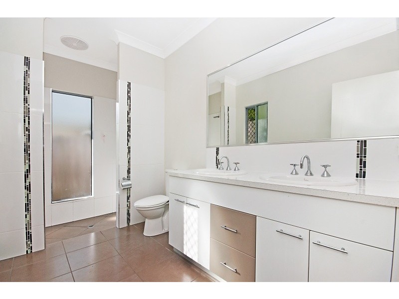 5 ICEFIRE QUAY, Trinity Park QLD 4879