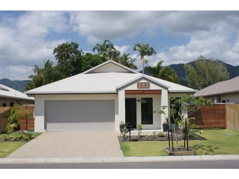31 Angor Road, Trinity Park QLD 4879