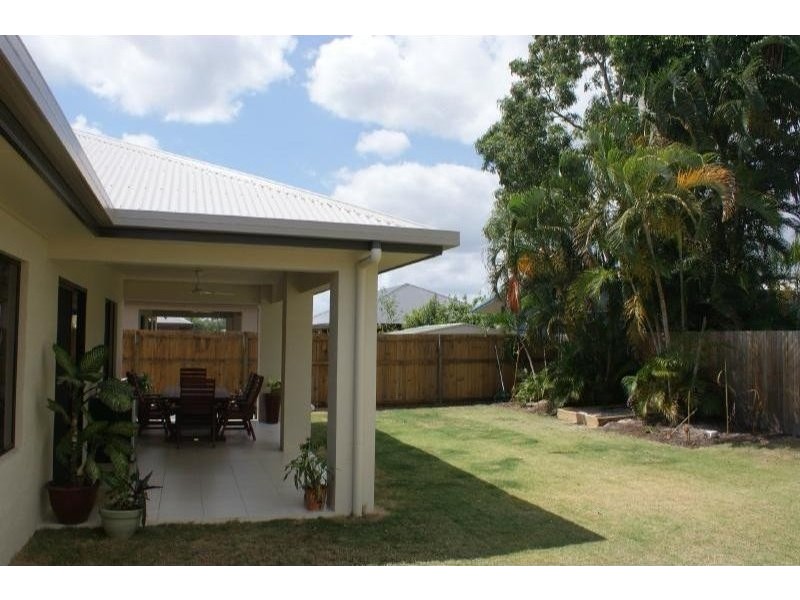31 Angor Road, Trinity Park QLD 4879
