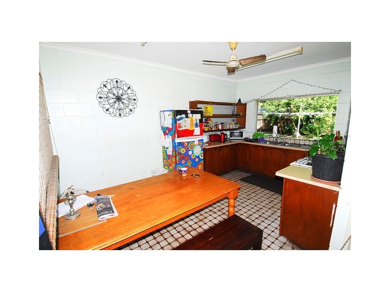 12 Queensborough Close, Trinity Park QLD 4879