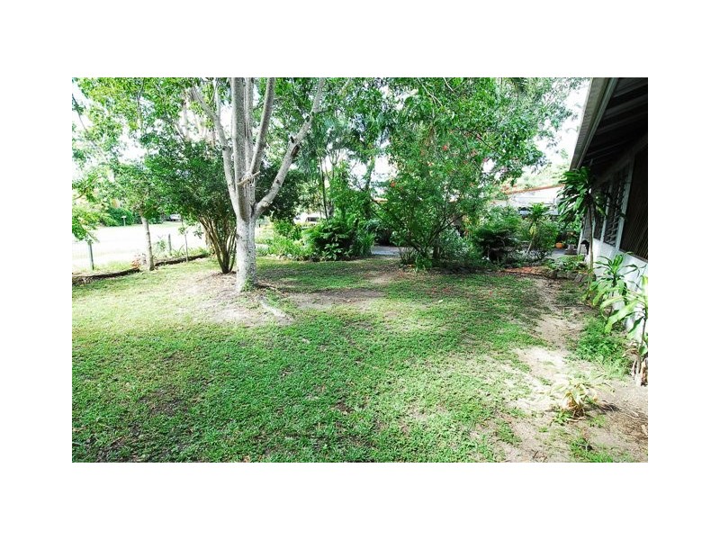 12 Queensborough Close, Trinity Park QLD 4879