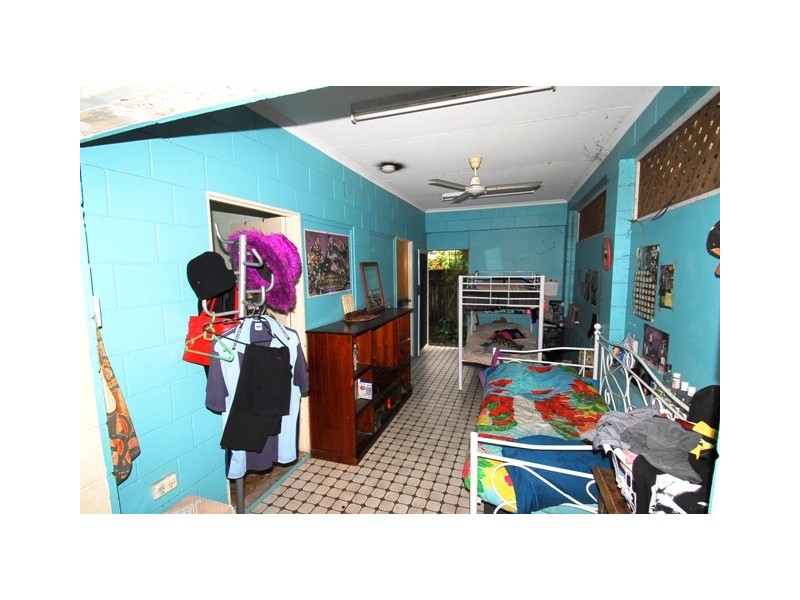 12 Queensborough Close, Trinity Park QLD 4879