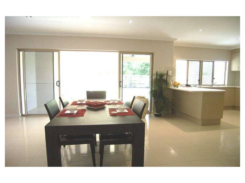 2 Pollock Close, Bentley Park QLD 4869