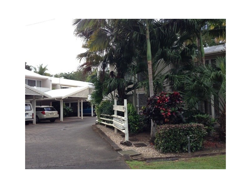2/18 Adair Street, Yorkeys Knob QLD 4878