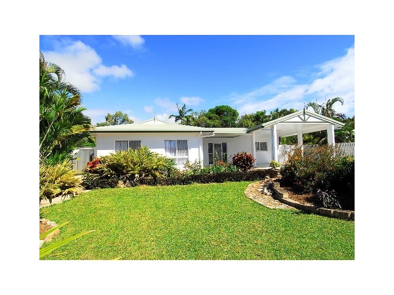 4 Whale Close, Kewarra Beach QLD 4879