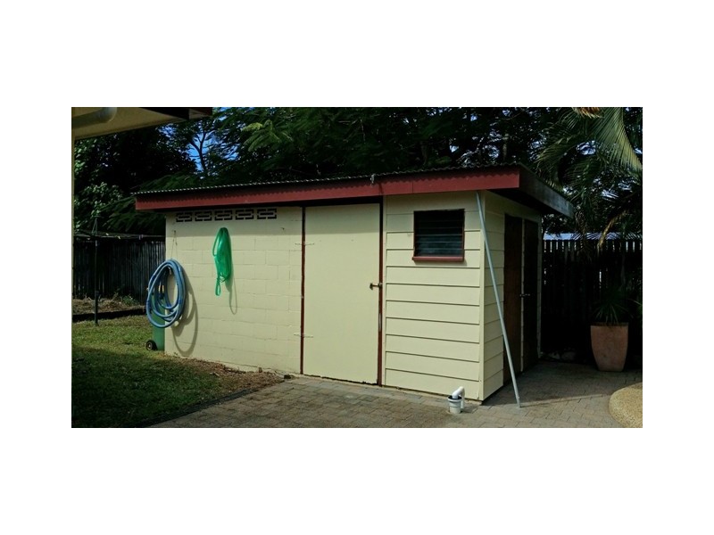 10 Sussex Street, Trinity Park QLD 4879