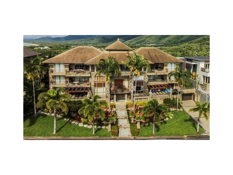 3/11 Colonel Cummings Drive, Palm Cove QLD 4879