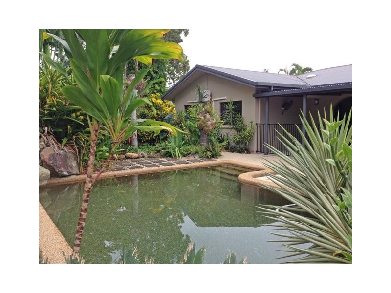 12 Hagen Close, Trinity Beach QLD 4879