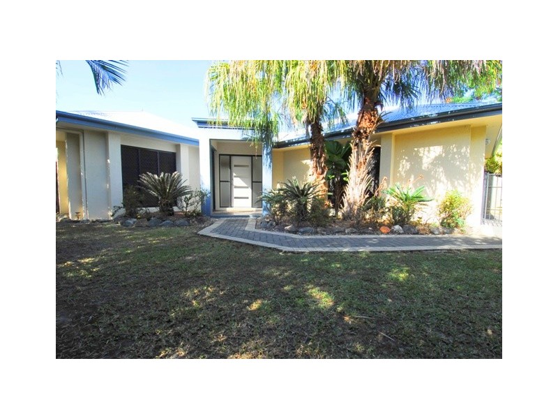 1 Venice Close, Kewarra Beach QLD 4879