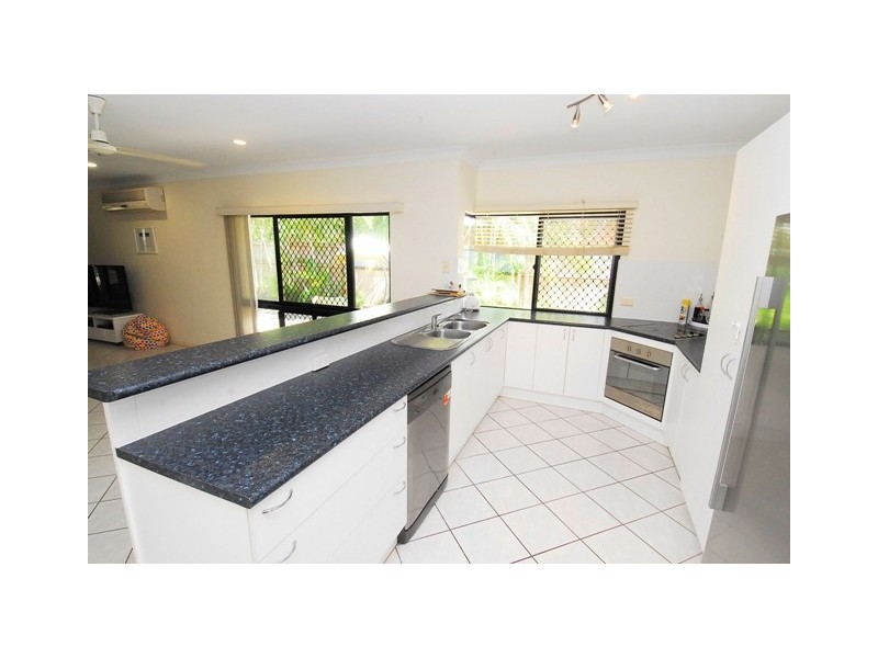 1 Venice Close, Kewarra Beach QLD 4879