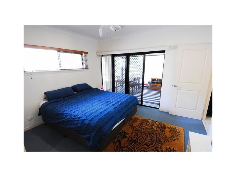 1 Venice Close, Kewarra Beach QLD 4879