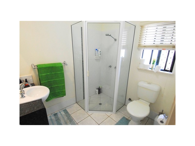 1 Venice Close, Kewarra Beach QLD 4879