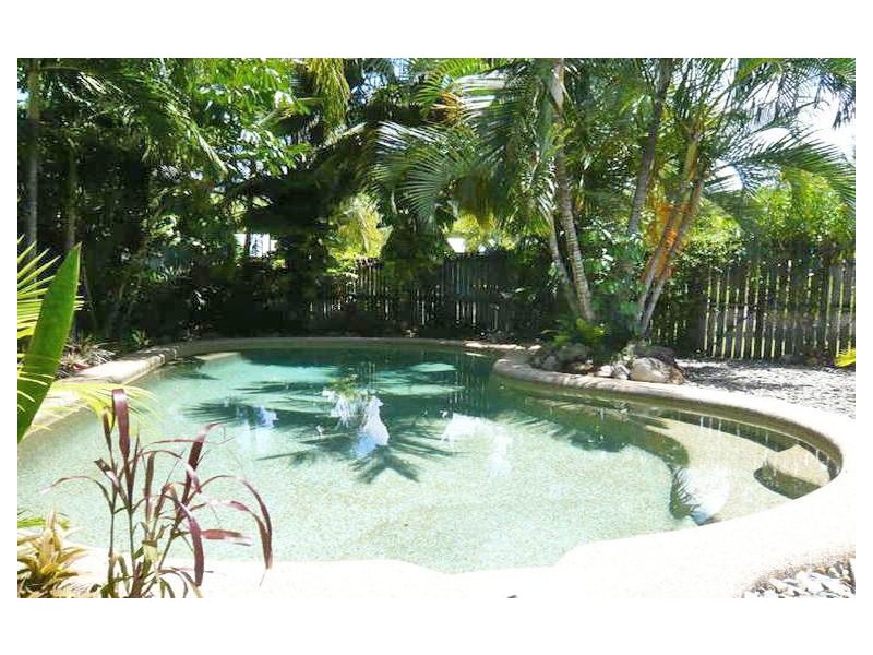 4 Ellwood Close, Kewarra Beach QLD 4879