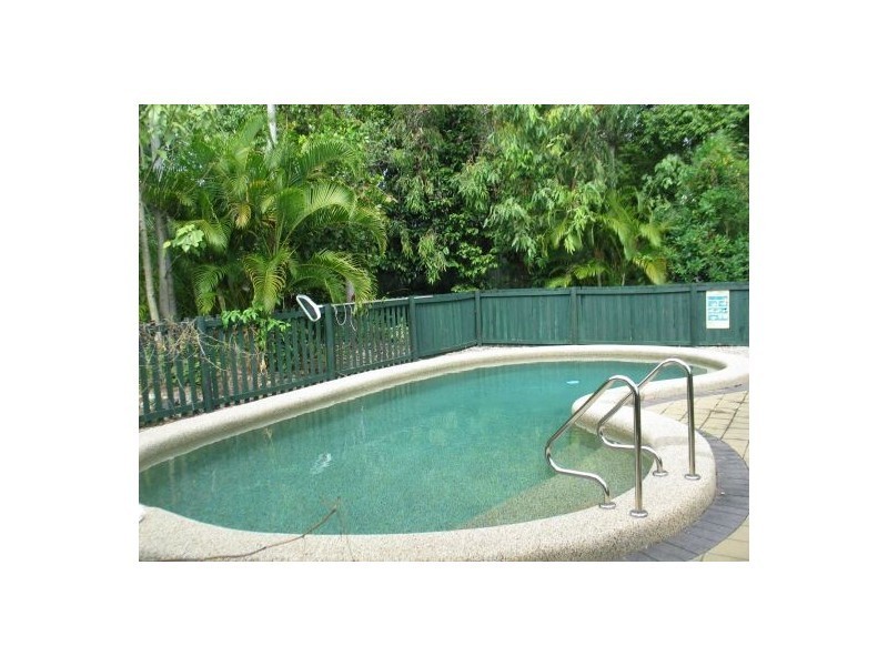 8 Queenscliff Close, Kewarra Beach QLD 4879