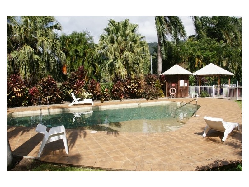 221/241 Coral Coast Drive, Palm Cove QLD 4879