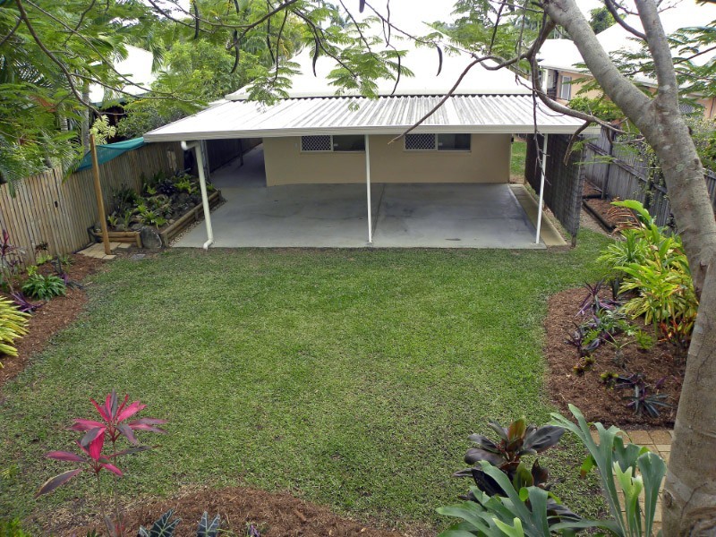 29 Dolphin Close, Kewarra Beach QLD 4879
