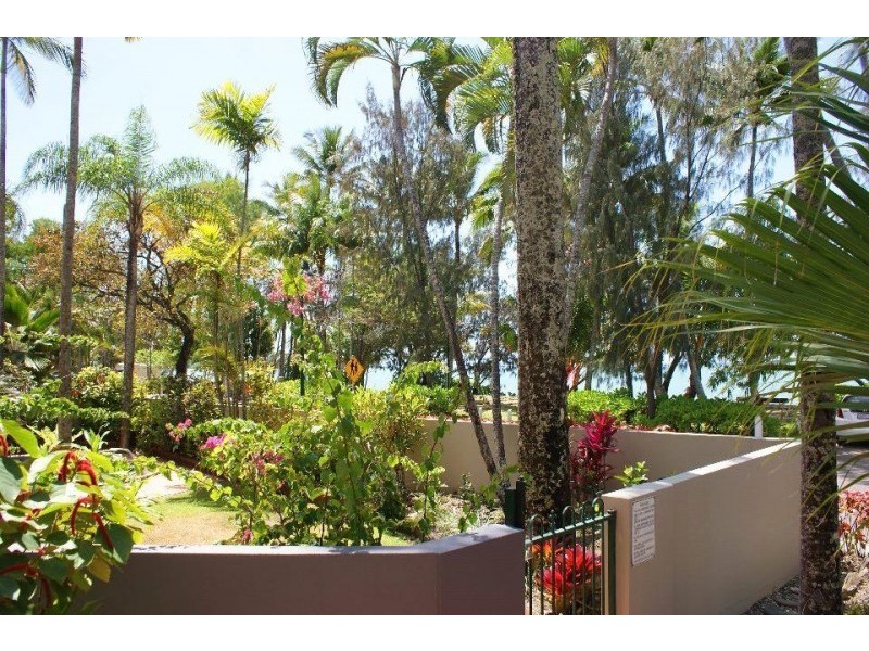 3/65 Williams Esplanade, Palm Cove QLD 4879