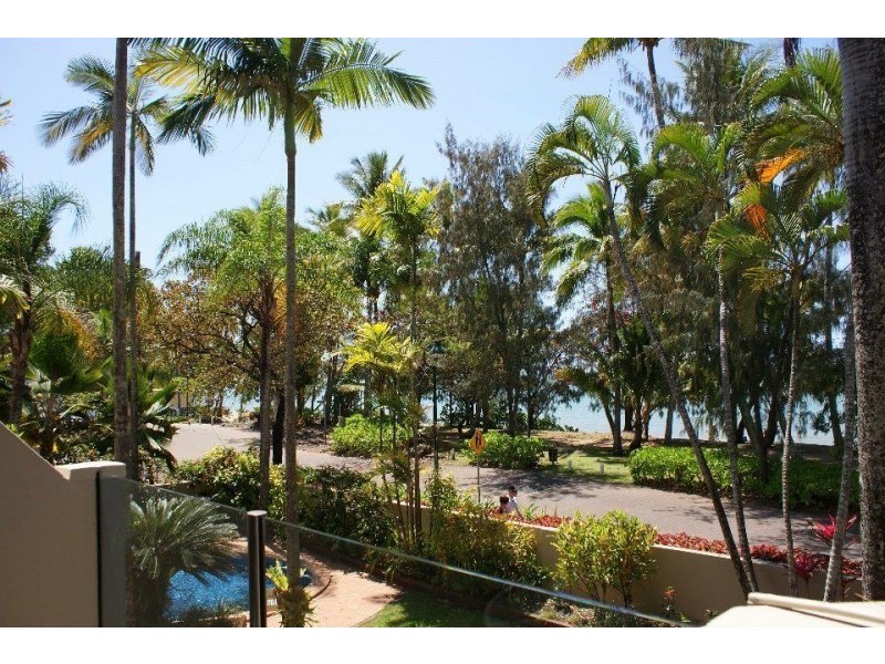 3/65 Williams Esplanade, Palm Cove QLD 4879