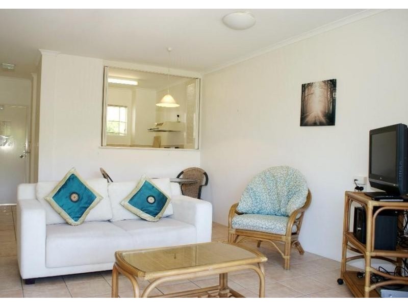 241 Coral Coast Drive, Palm Cove QLD 4879