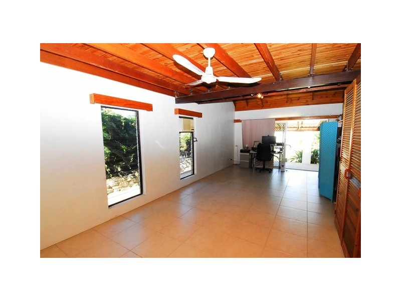 9 Boroko Close, Trinity Beach QLD 4879
