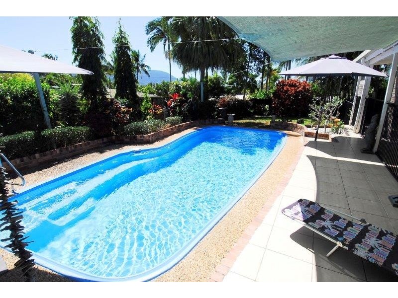 4 Madang Street, Trinity Beach QLD 4879