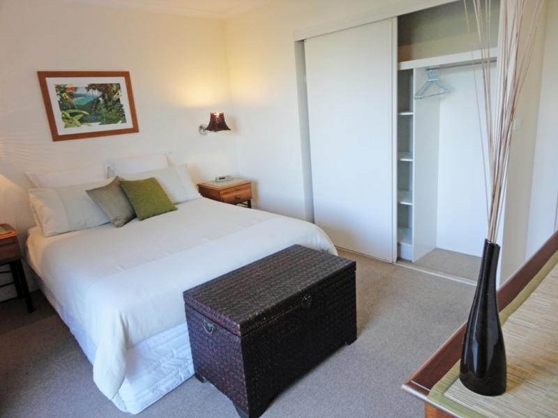 241 Coral Coast Drive, Palm Cove QLD 4879