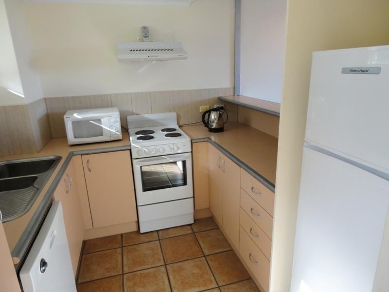 241 Coral Coast Drive, Palm Cove QLD 4879