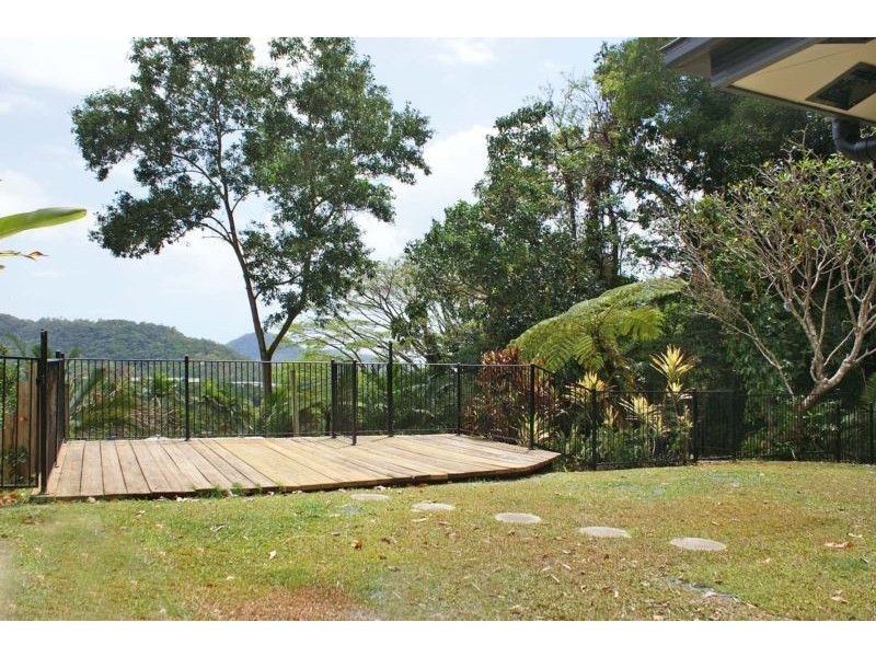 4 Marcia Close, Smithfield QLD 4878