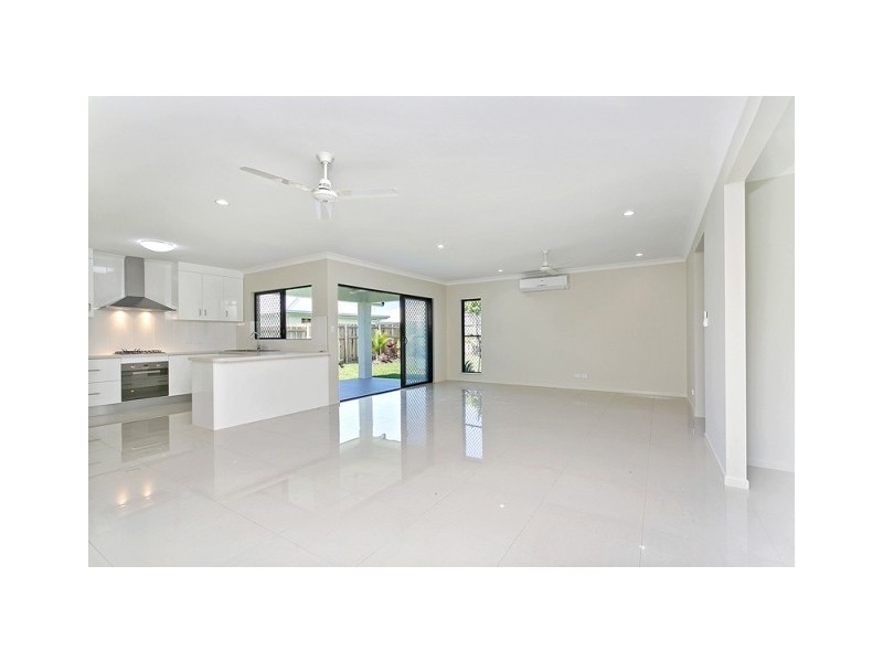 3 Tidal Court, Kewarra Beach QLD 4879