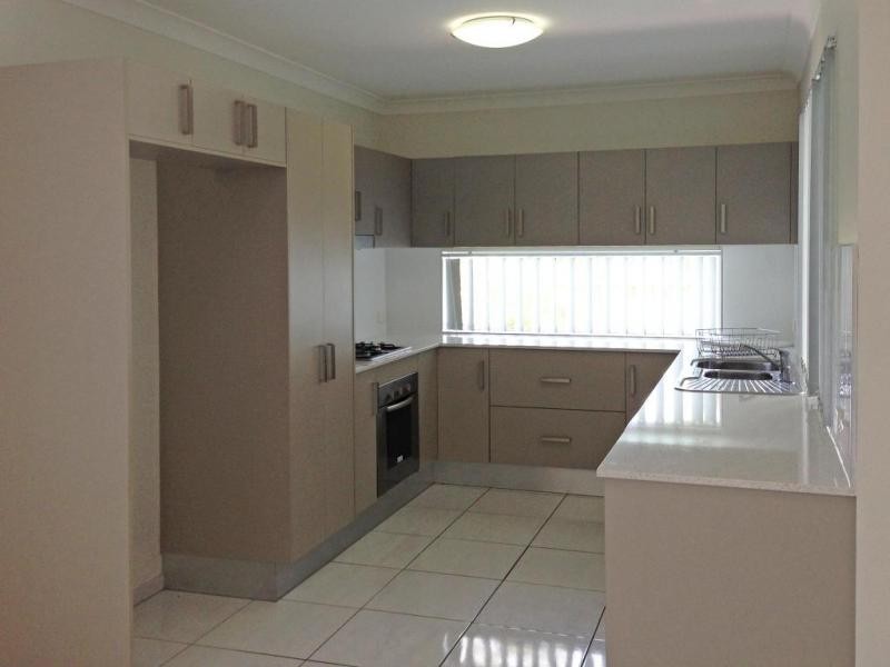 34 St Crispin Street, Clifton Beach QLD 4879