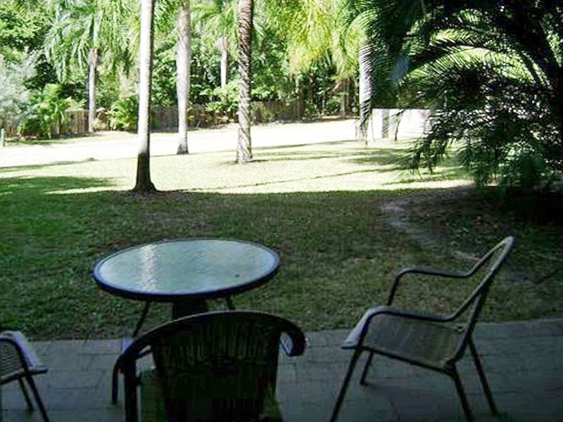 109/241 Coral Coast Drive, Palm Cove QLD 4879