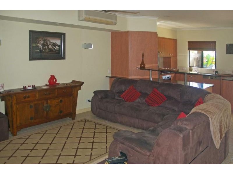 17/5 Arlington Esplanade, Clifton Beach QLD 4879
